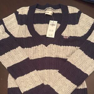 Hollister Navy and Gray Striped Sweater